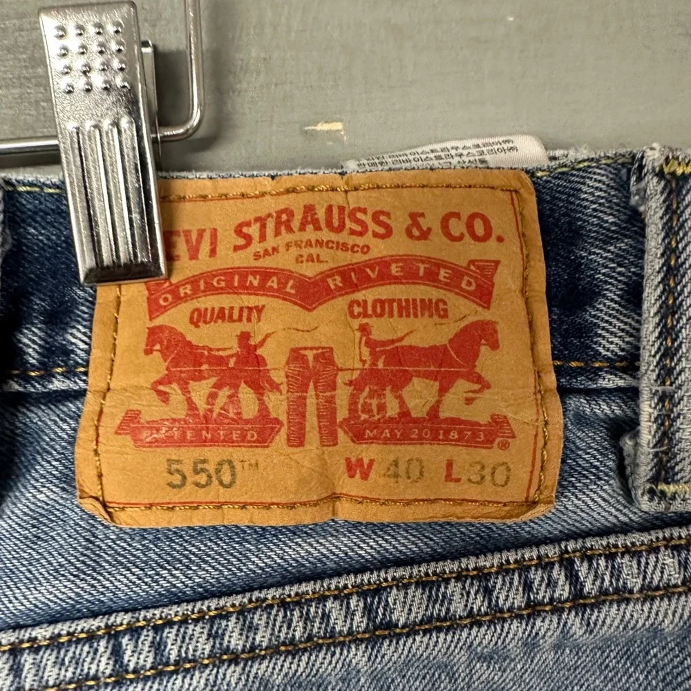 Levis levi 550